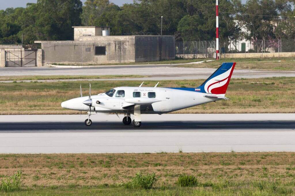 Piper Cheyenne I taxiing on the runway. 2